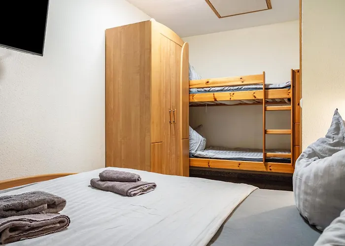 דירה Haus Huegel - 4 *